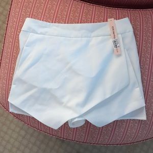 Bloomingdales Aqua White Short/Skort Size S NWT